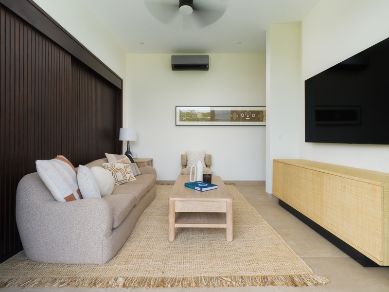 4 bed Single Family Homes For Sale in Tamarindo, Guanacaste - hero 4