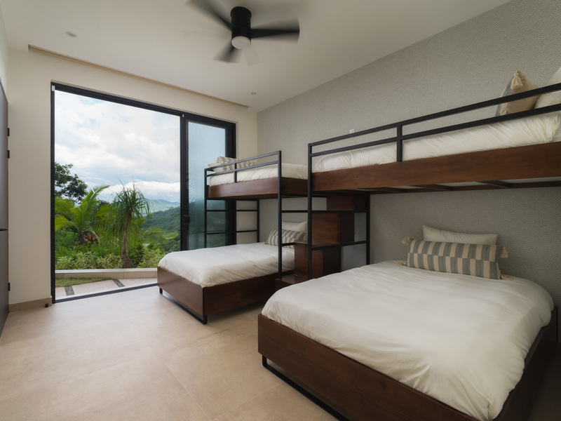 4 bed Single Family Homes For Sale in Tamarindo, Guanacaste - hero 10