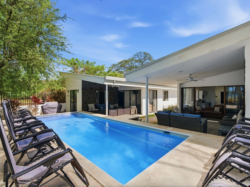 10 bed Single Family Homes For Sale in Playa Potrero, Guanacaste - hero 2