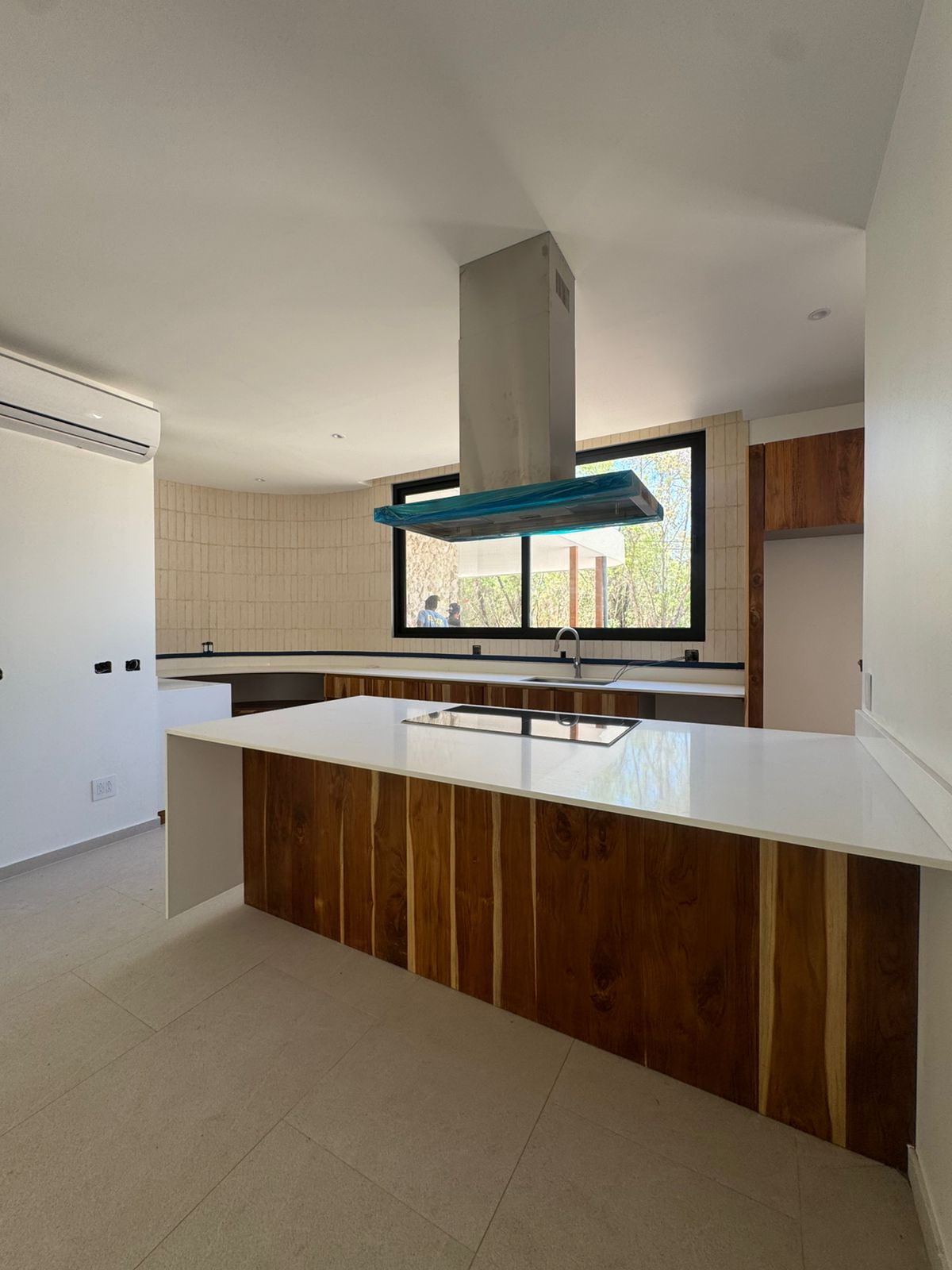 4 bed Single Family Homes For Sale in Playa Grande, Guanacaste - thumb 4