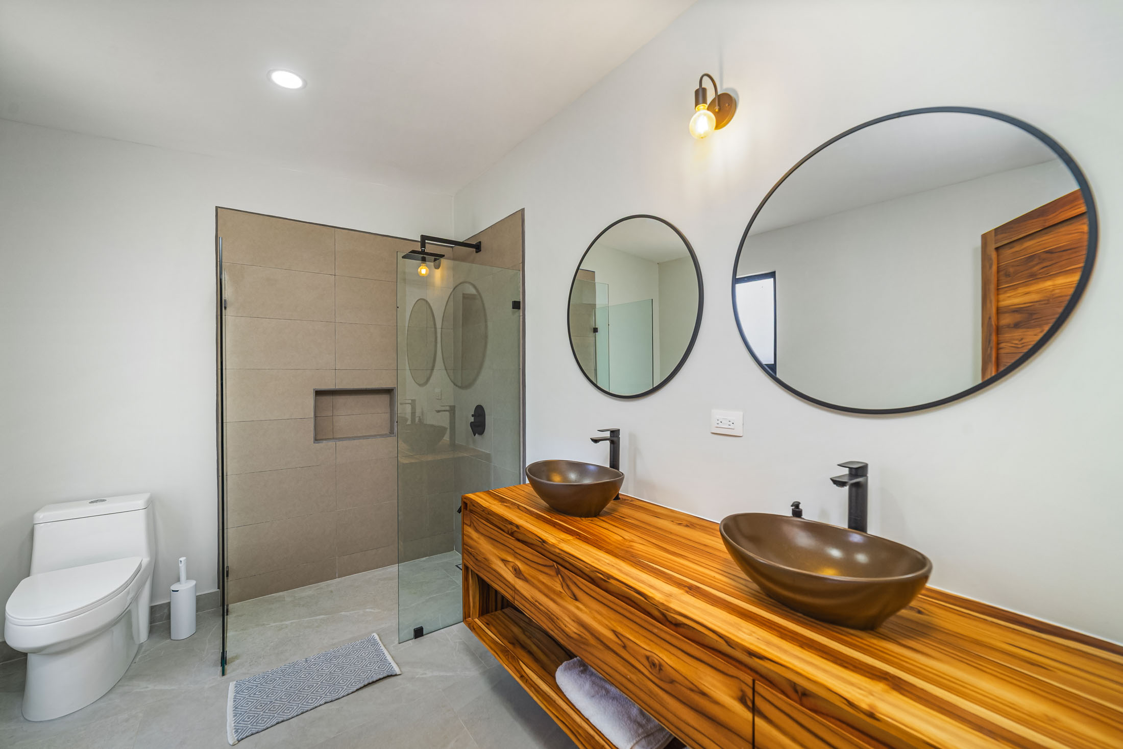 3 bed Single Family Homes For Sale in Playa Negra, Guanacaste - thumb 19