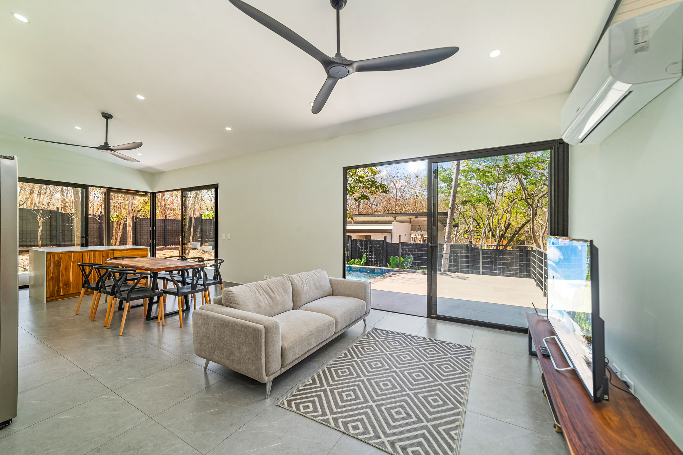 3 bed Single Family Homes For Sale in Playa Negra, Guanacaste - thumb 16