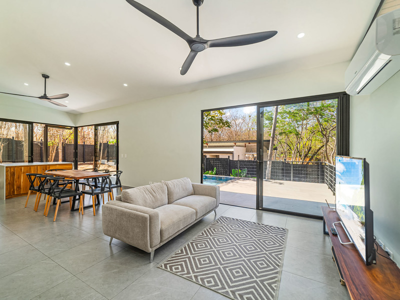 3 bed Single Family Homes For Sale in Playa Negra, Guanacaste - hero 16
