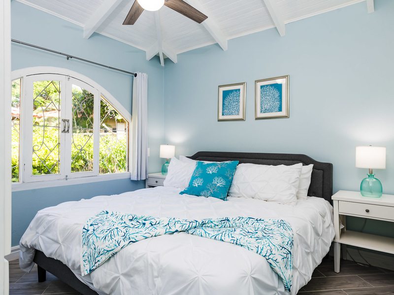 1 bed Condo For Sale in Playa Potrero, Guanacaste - hero 2