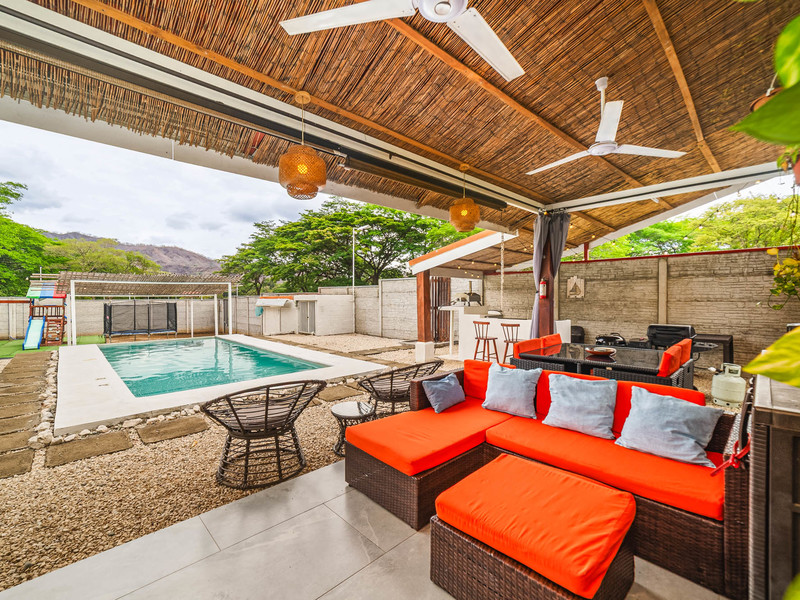 2 bed Single Family Homes For Sale in Tamarindo, Guanacaste - hero 14