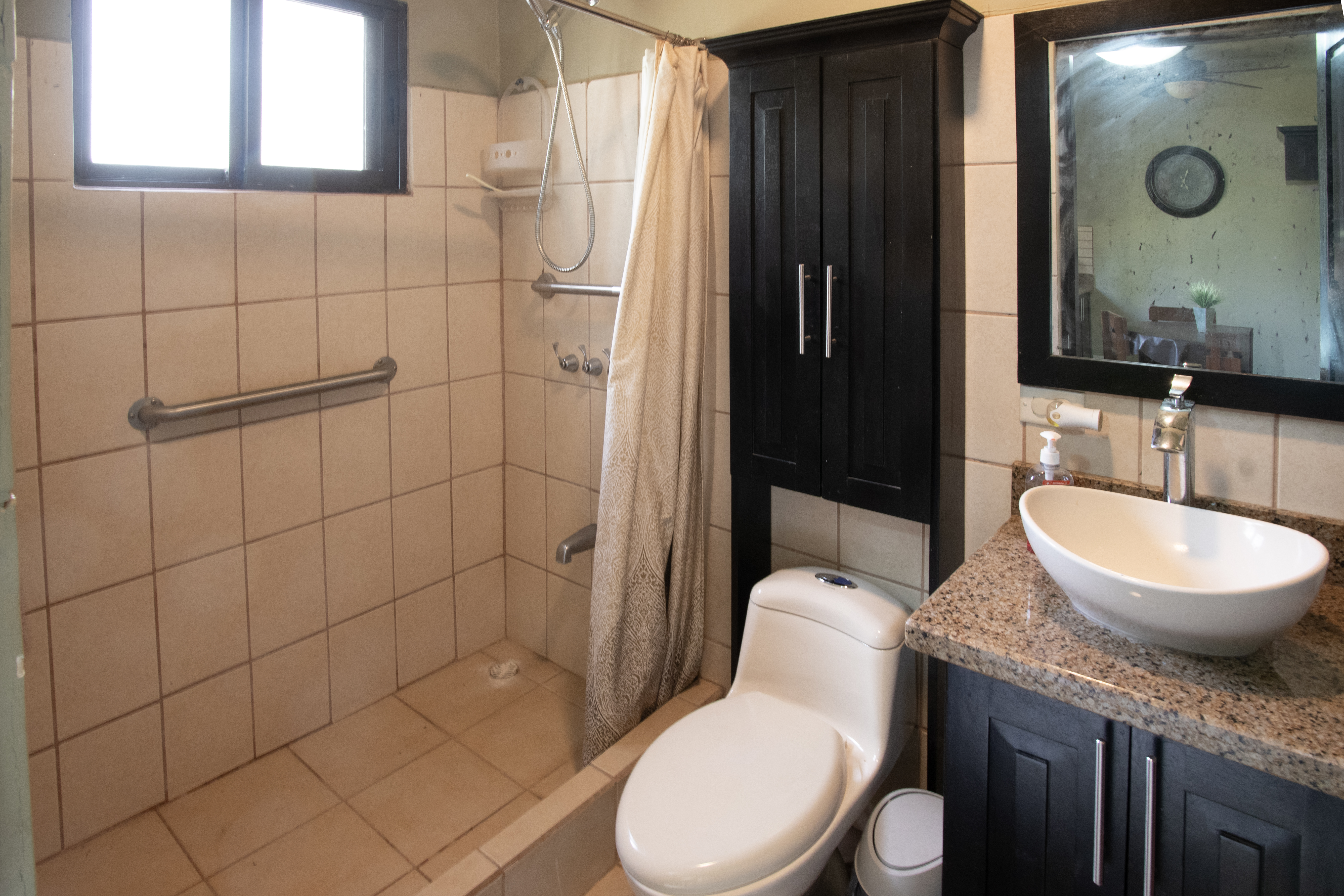 1 bed Condo For Sale in Playas Del Coco, Guanacaste - thumb 9