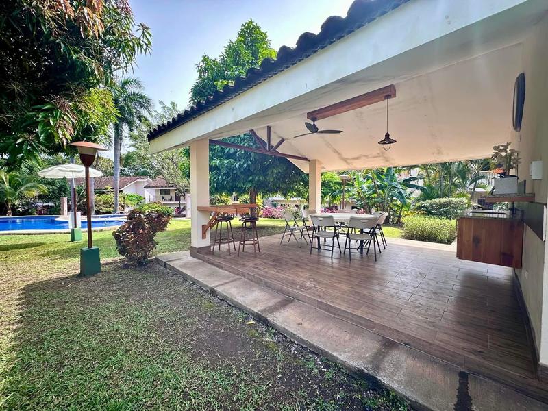 1 bed Condo For Sale in Playas Del Coco, Guanacaste - hero 6