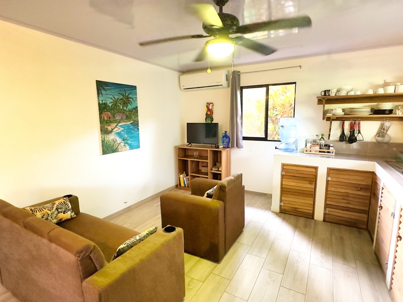 2 bed Single Family Homes For Sale in Cahuita, Limón - hero 13