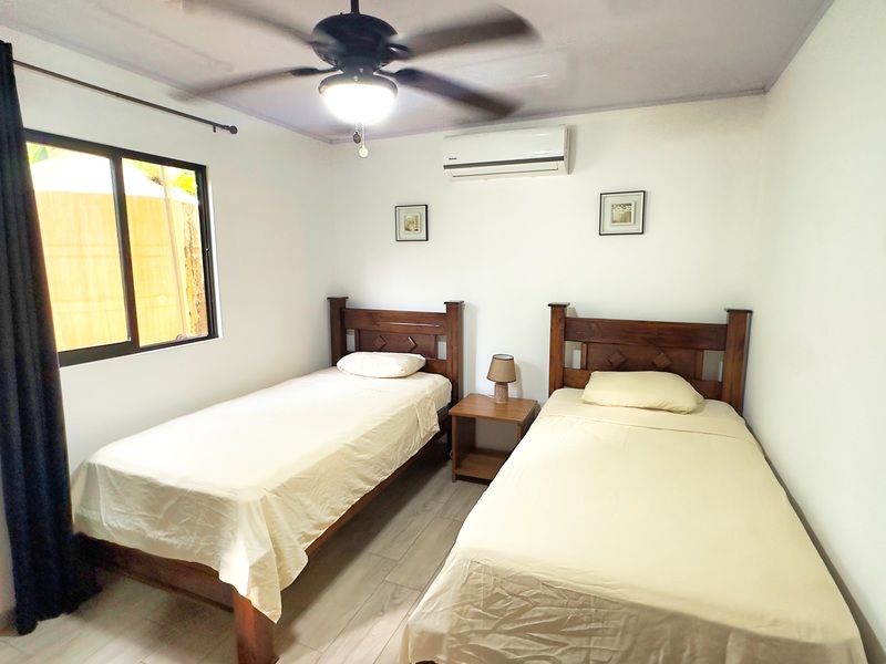 2 bed Single Family Homes For Sale in Cahuita, Limón - hero 16