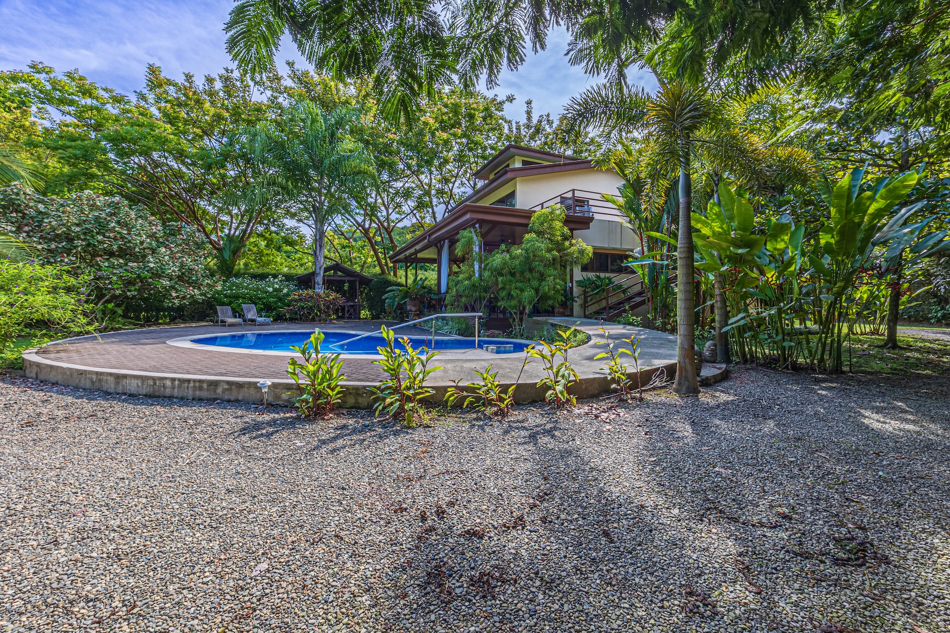 5 bed Single Family Homes For Sale in Dominical, Puntarenas - thumb 12