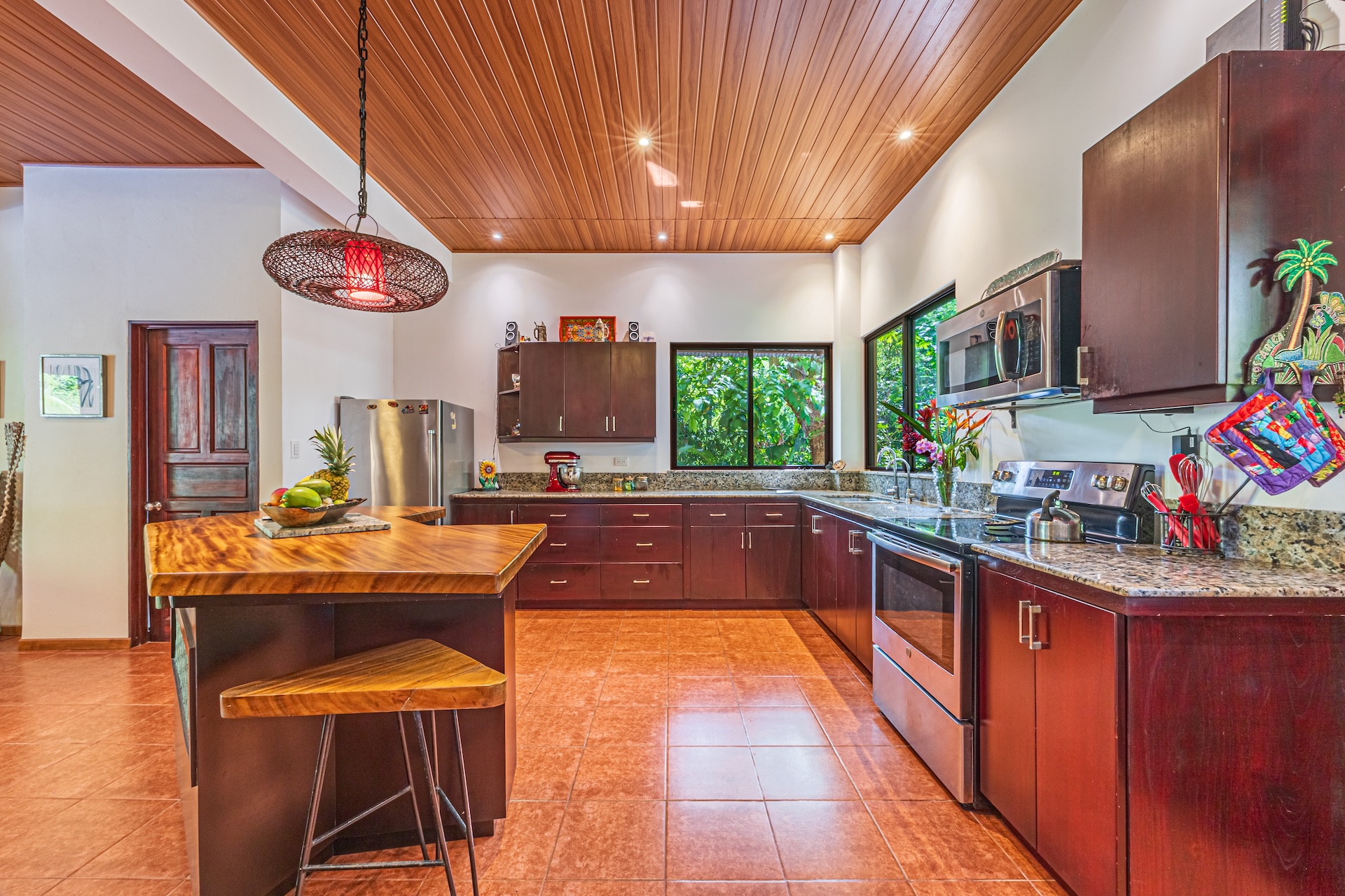 5 bed Single Family Homes For Sale in Dominical, Puntarenas - thumb 21