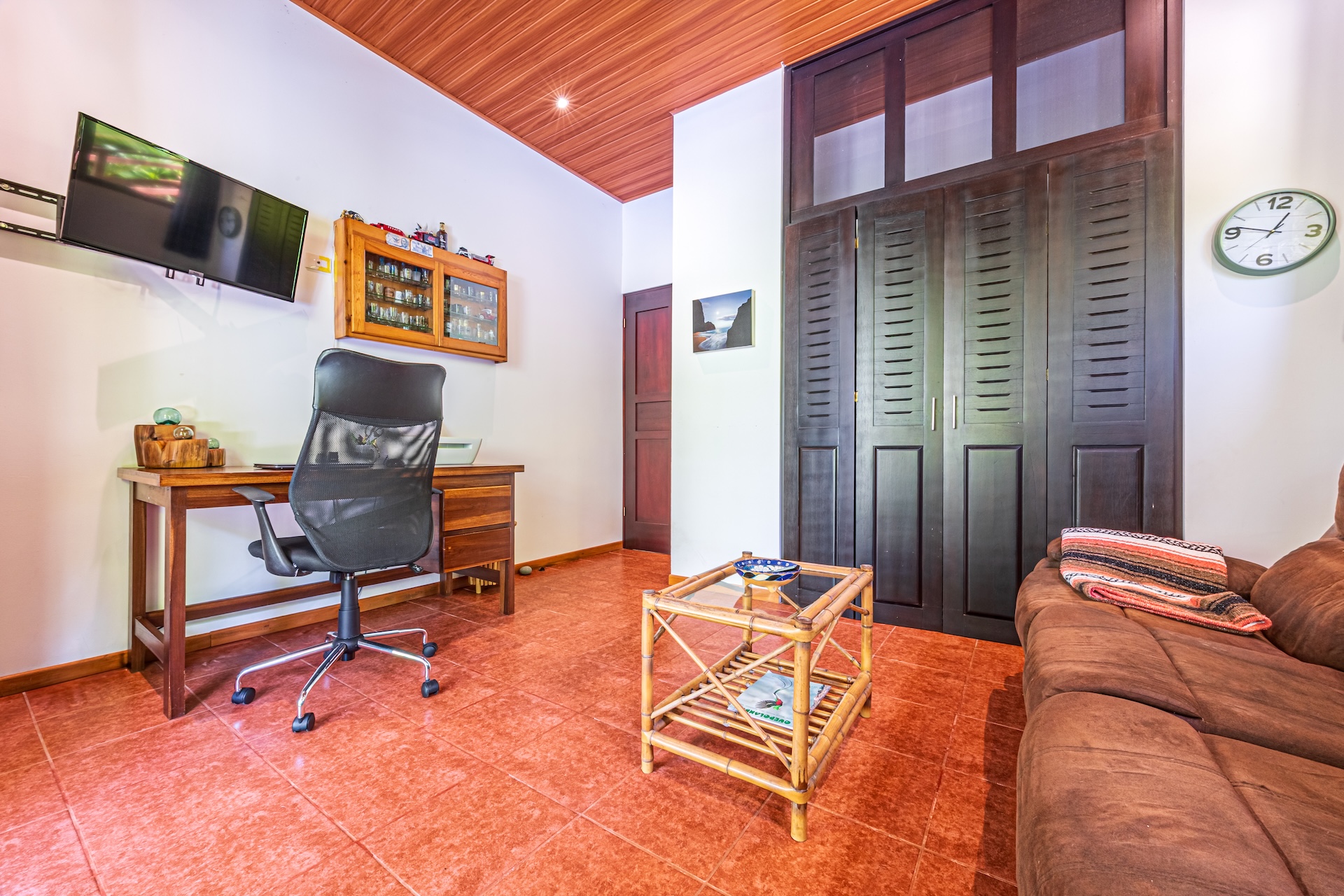 5 bed Single Family Homes For Sale in Dominical, Puntarenas - thumb 15