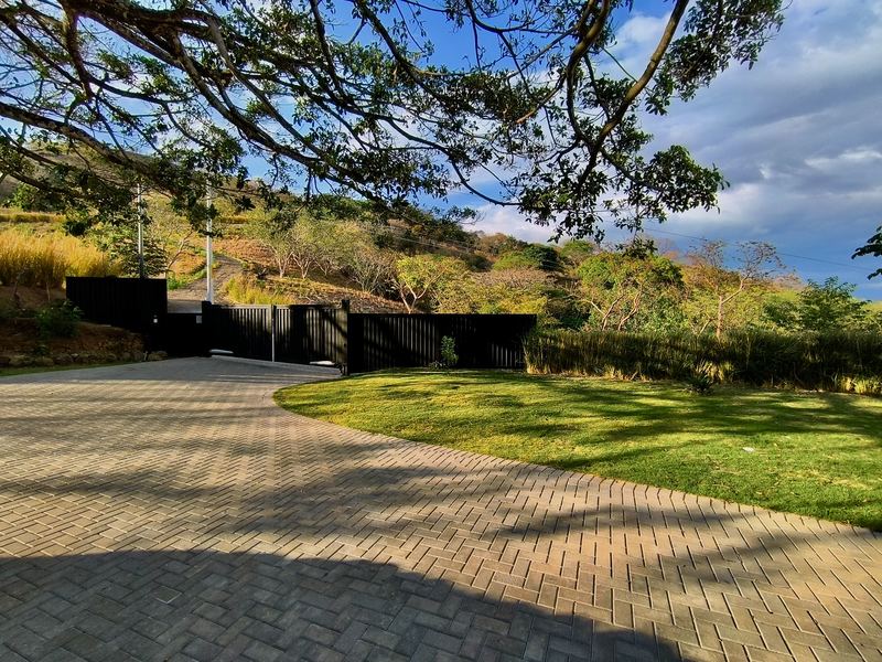 3 bed Single Family Homes For Rent in Atenas, Alajuela - hero 5