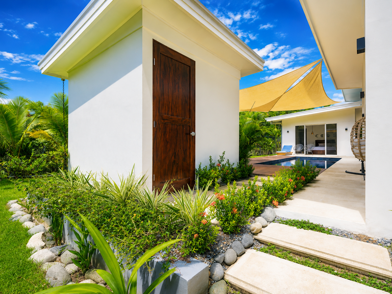 4 bed Single Family Homes For Sale in Uvita, Puntarenas - photo 5