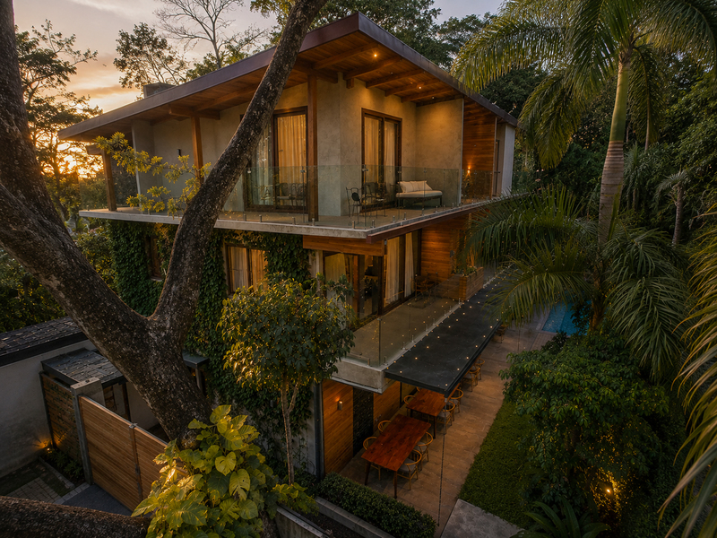 9 bed Hotel / Leisure For Sale in Santa Teresa, Puntarenas - hero 4