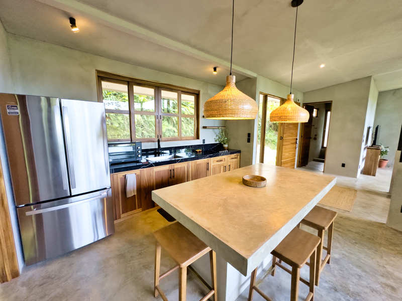 2 bed Single Family Homes For Sale in Chiquita Beach, Limón - hero 5