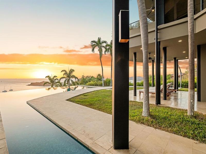 4 bed Single Family Homes For Sale in Playa Penca, Guanacaste - hero 16