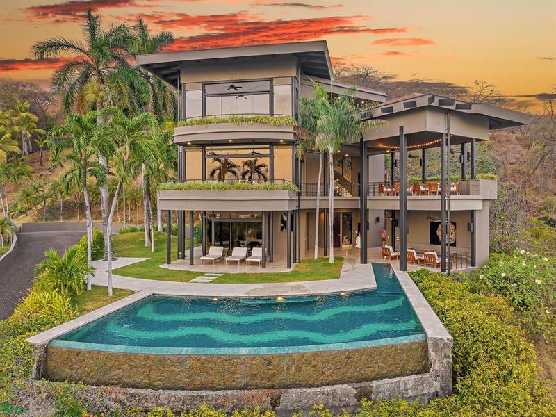 4 bed Single Family Homes For Sale in Playa Penca, Guanacaste - hero 21
