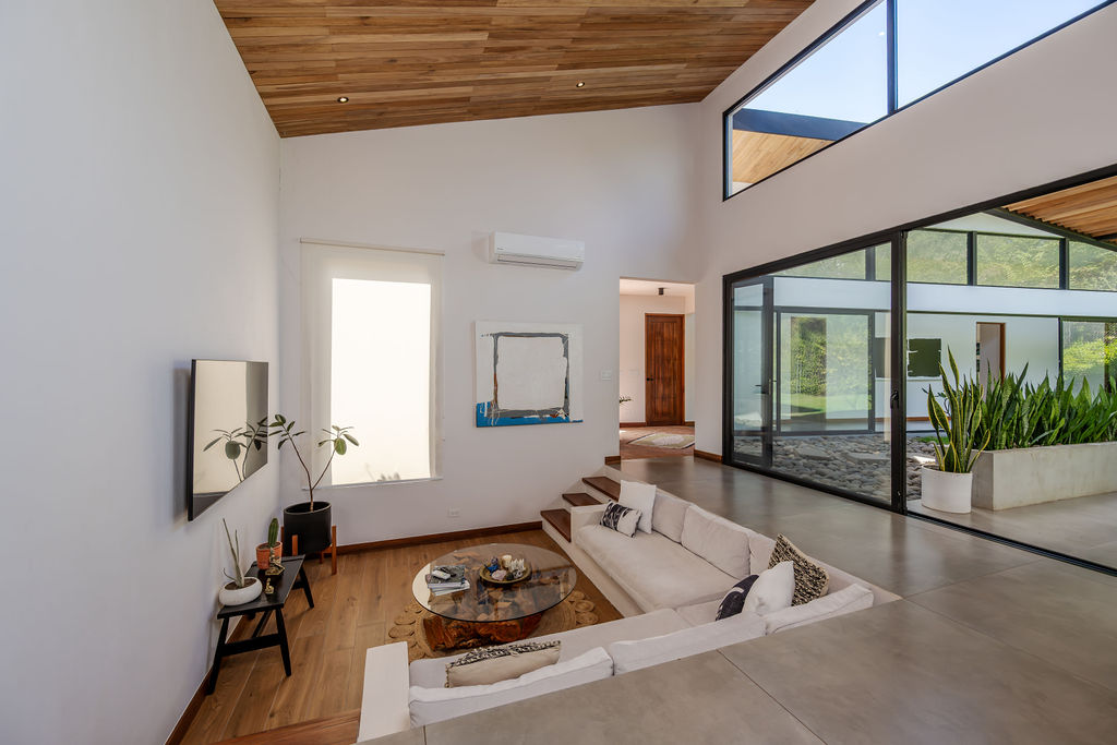 3 bed Single Family Homes For Sale in Playa Grande, Guanacaste - thumb 16