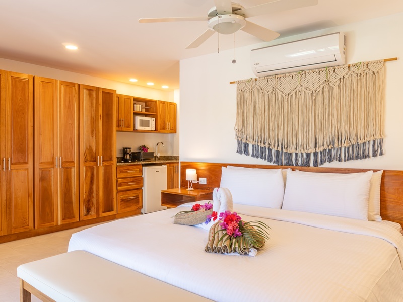 4 bed Hotel / Leisure For Sale in Samara, Guanacaste - hero 16