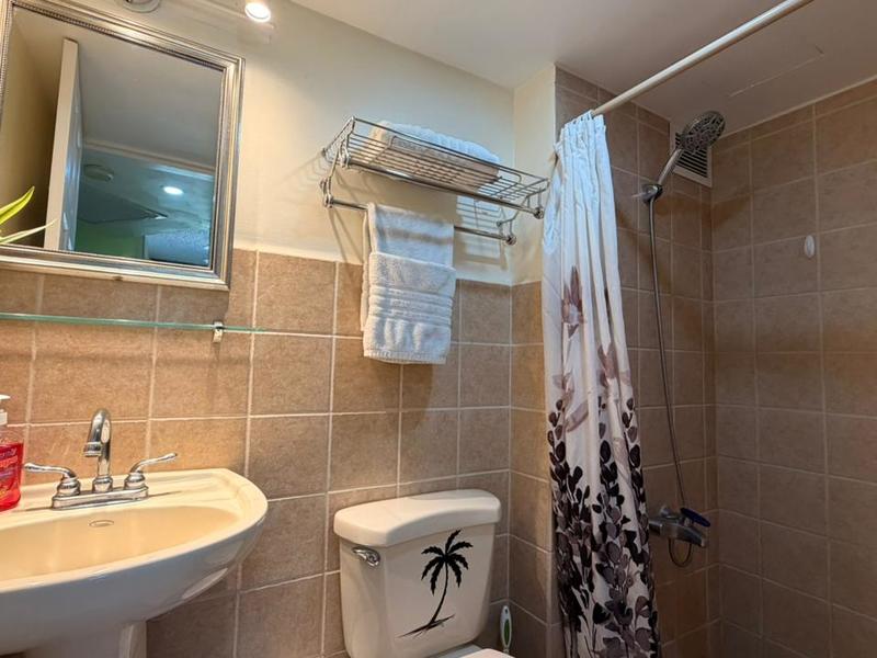 2 bed Condo For Sale in Jaco, Puntarenas - hero 11