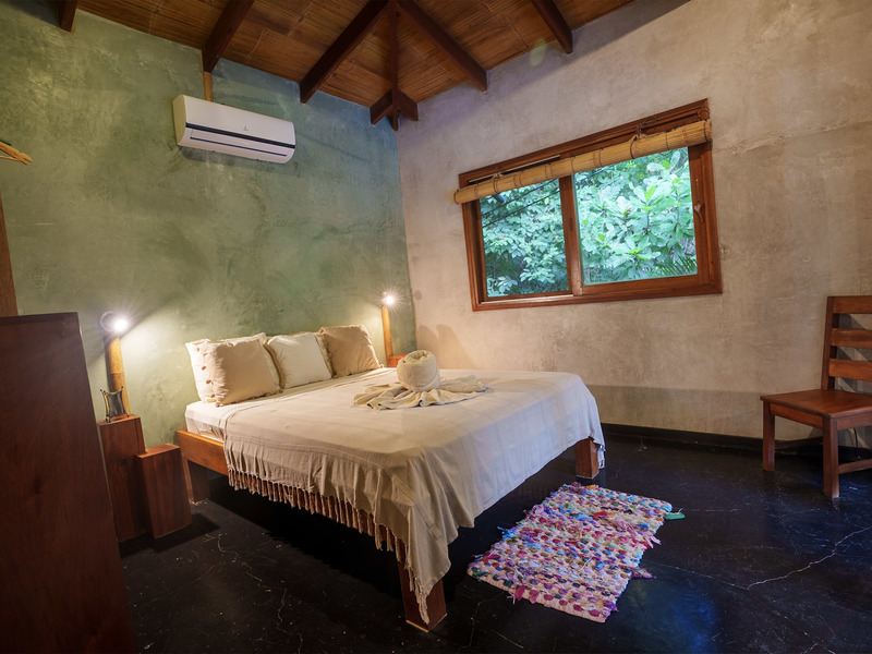 12 bed Single Family Homes For Sale in Santa Teresa, Puntarenas - hero 24