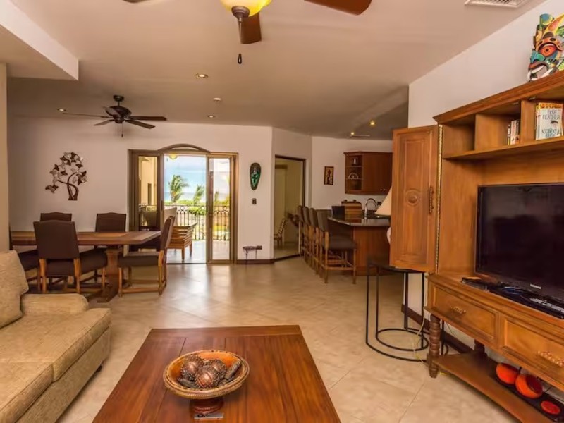3 bed Condo For Sale in Jaco, Puntarenas - hero 12