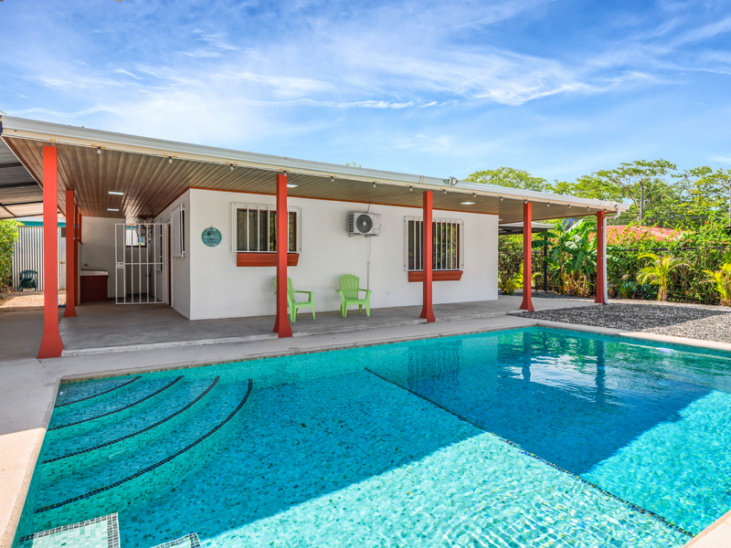3 bed Single Family Homes For Sale in Tamarindo, Guanacaste - hero 2
