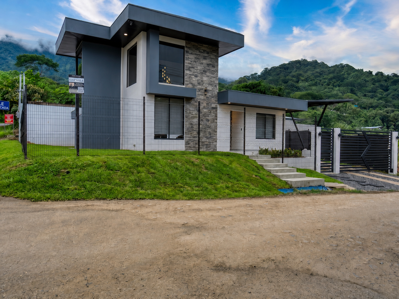 3 bed Single Family Homes For Sale in Ojochal, Puntarenas - photo 26