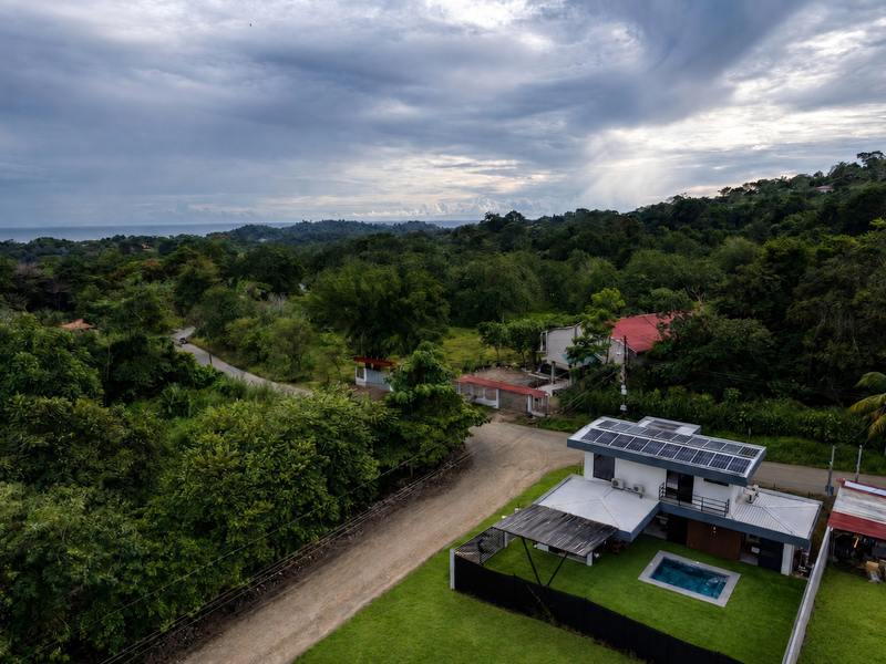 3 bed Single Family Homes For Sale in Ojochal, Puntarenas - photo 16