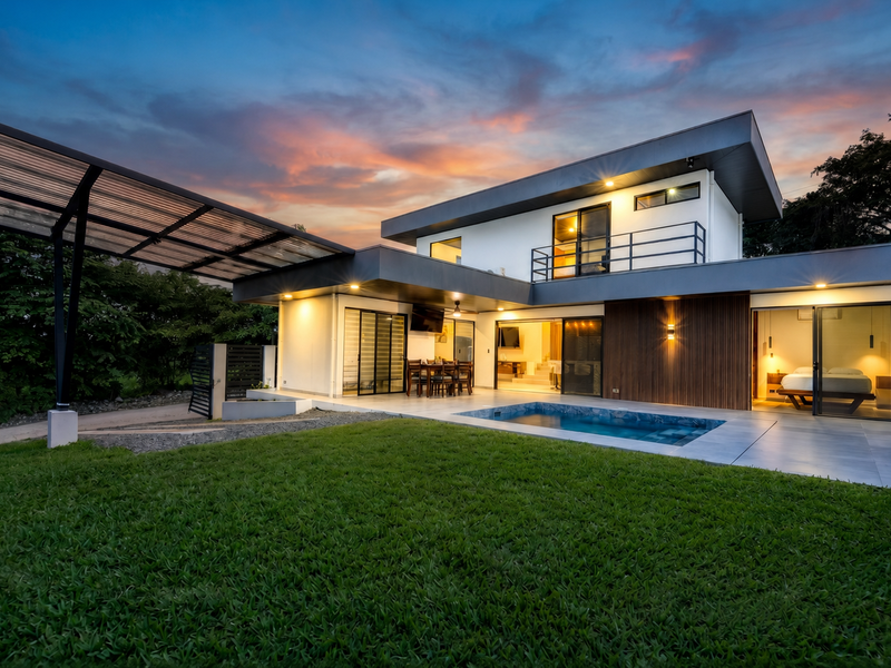 3 bed Single Family Homes For Sale in Ojochal, Puntarenas