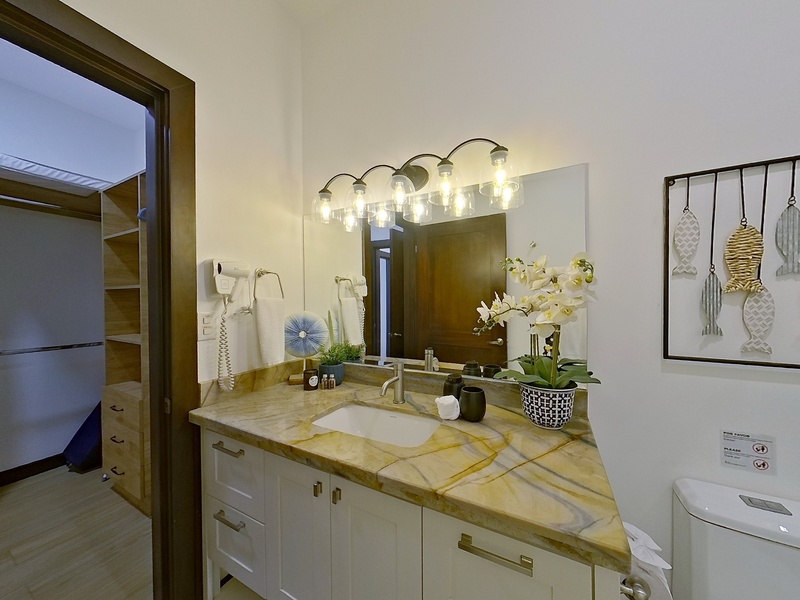 3 bed Single Family Homes For Sale in Playa Hermosa, Puntarenas - hero 28