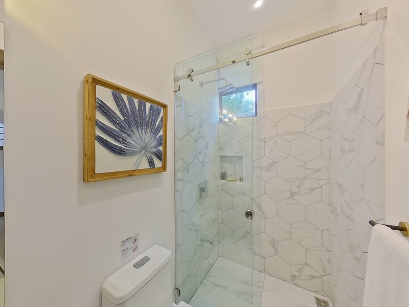 3 bed Single Family Homes For Sale in Playa Hermosa, Puntarenas - hero 18