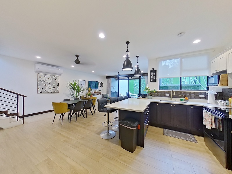 3 bed Single Family Homes For Sale in Playa Hermosa, Puntarenas - hero 8