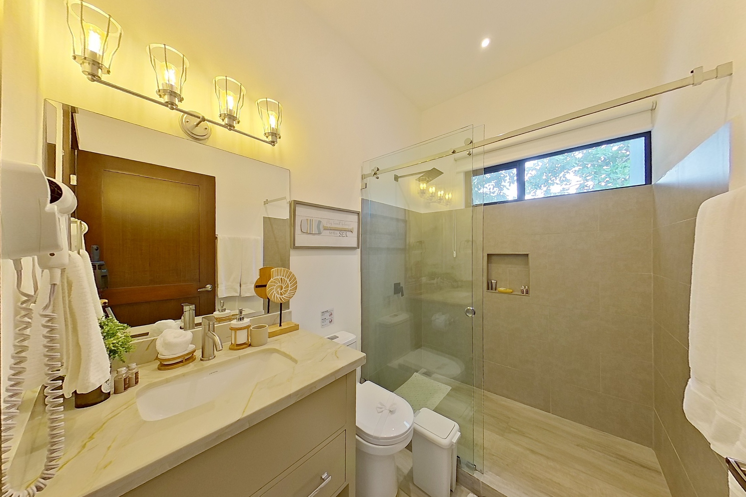 3 bed Single Family Homes For Sale in Playa Hermosa, Puntarenas - thumb 22