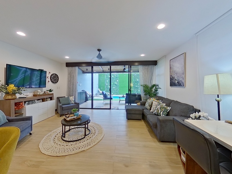 3 bed Single Family Homes For Sale in Playa Hermosa, Puntarenas - hero 11