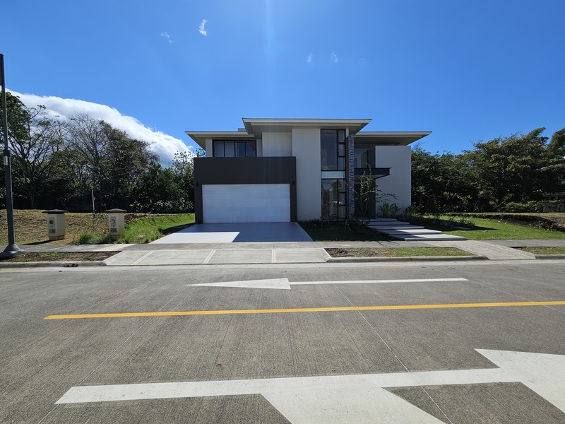 4 bed Land For Sale in La Guacima, Alajuela - hero 10