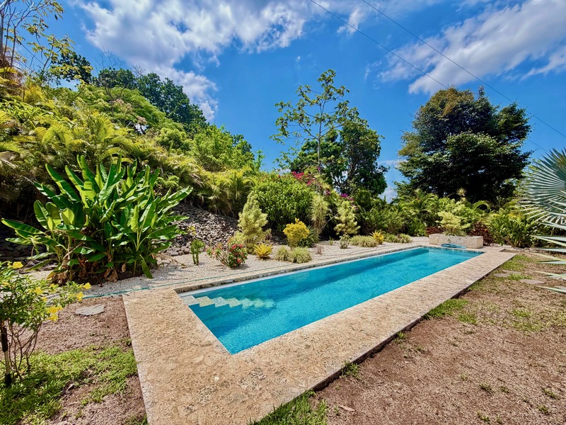 2 bed Single Family Homes For Sale in Atenas, Alajuela - hero 2