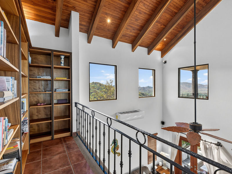 4 bed Single Family Homes For Sale in Playa Potrero, Guanacaste - hero 6