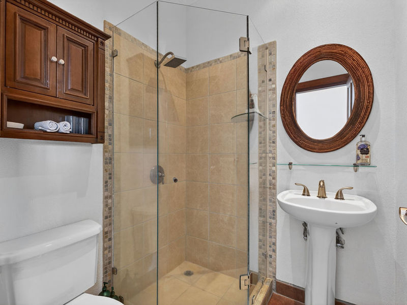 4 bed Single Family Homes For Sale in Playa Potrero, Guanacaste - hero 16