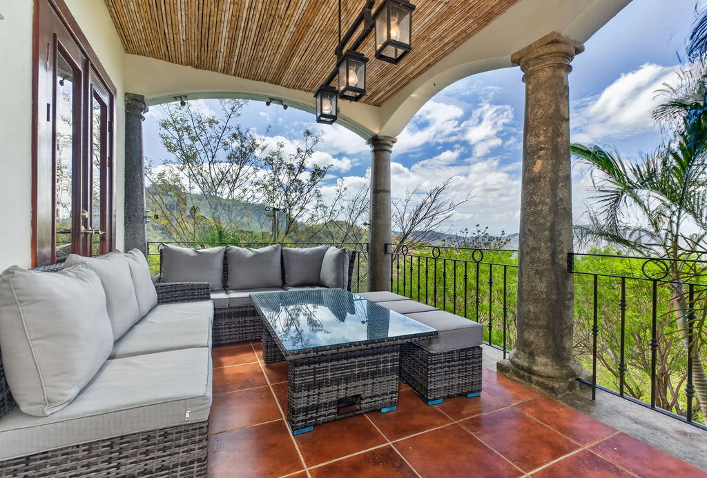 4 bed Single Family Homes For Sale in Playa Potrero, Guanacaste - thumb 20
