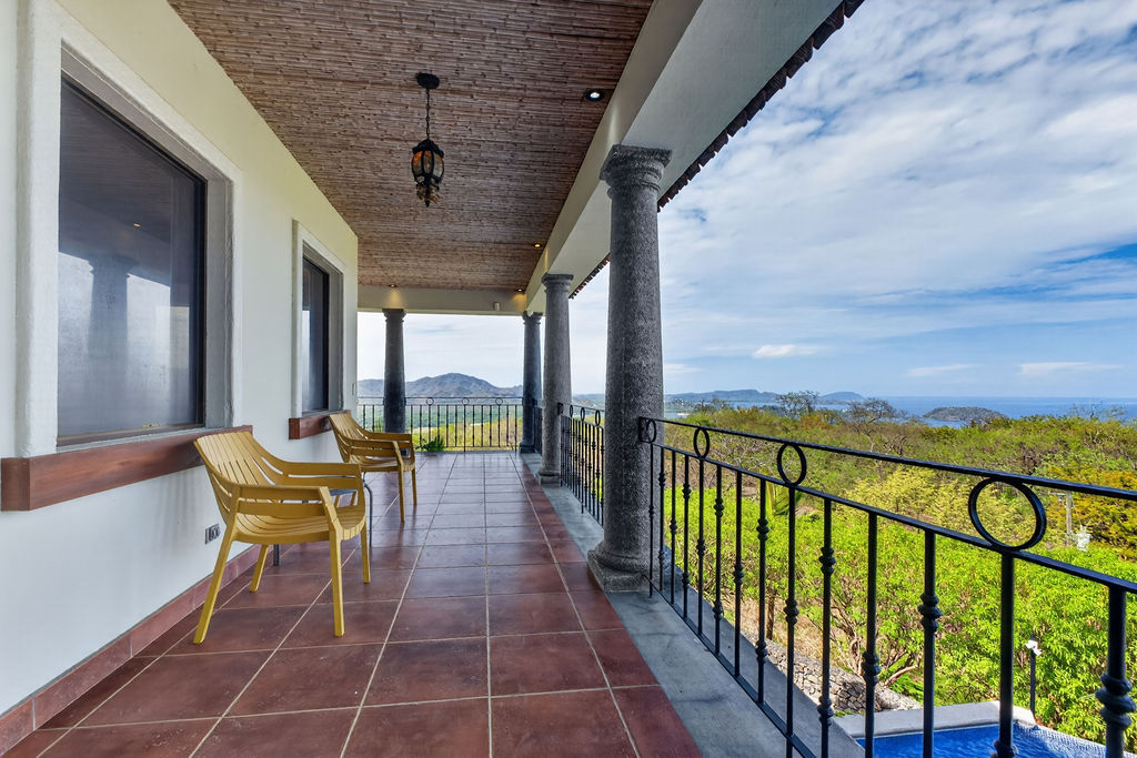 4 bed Single Family Homes For Sale in Playa Potrero, Guanacaste - thumb 22
