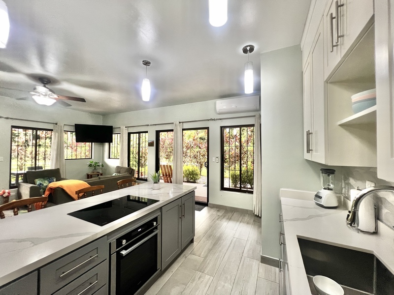 2 bed Condo For Sale in Quepos, Puntarenas - hero 8