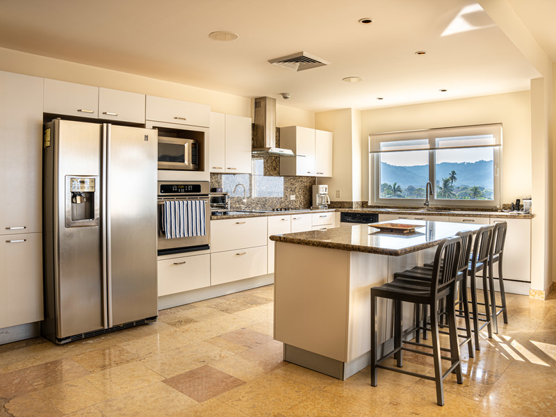 2 bed Condo For Sale in Jaco, Puntarenas - hero 4