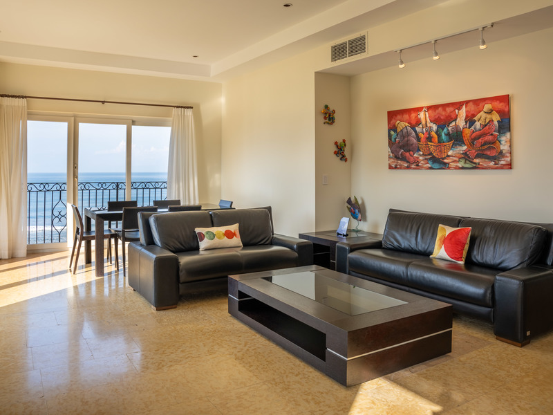 2 bed Condo For Sale in Jaco, Puntarenas - hero 3