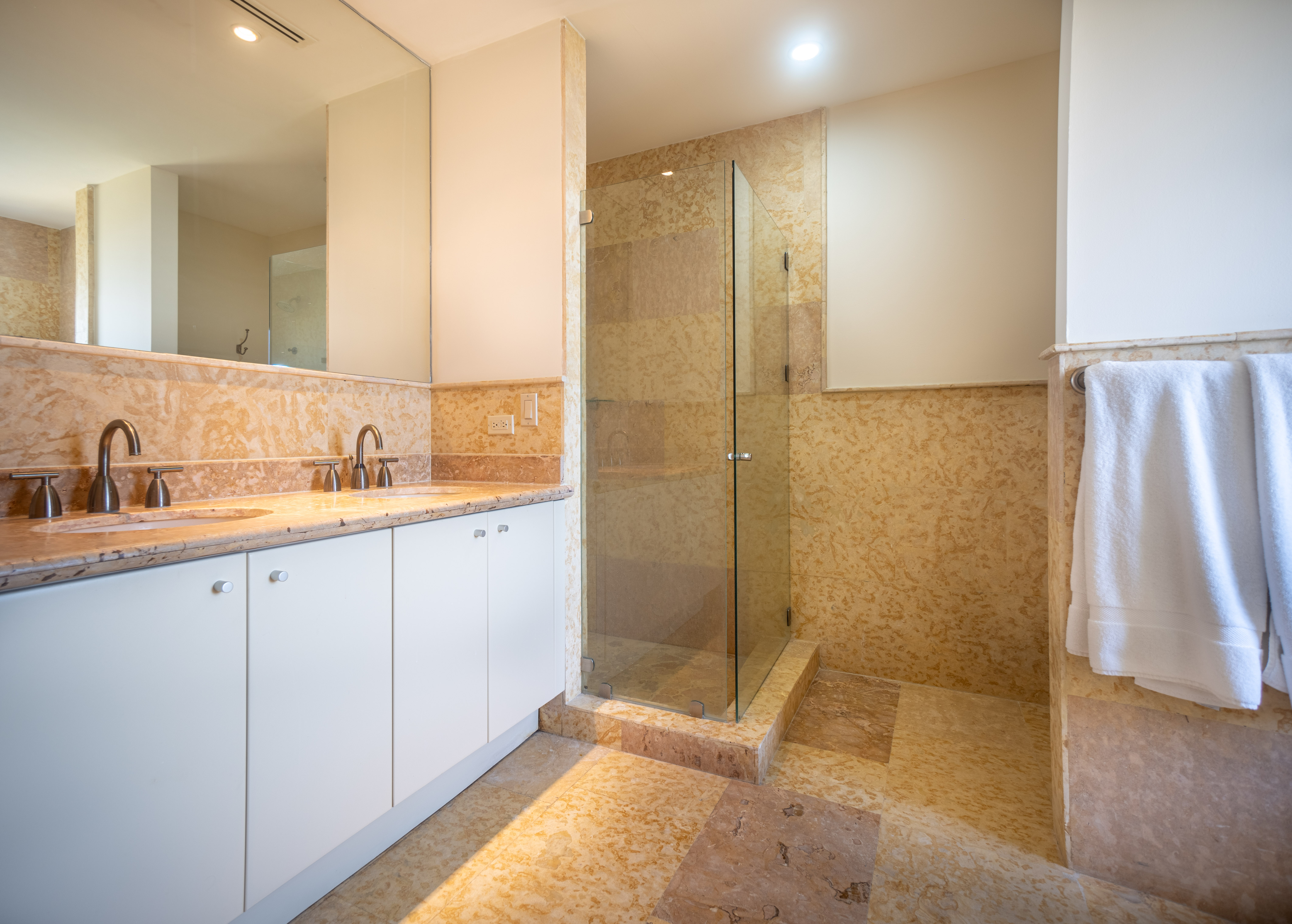 2 bed Condo For Sale in Jaco, Puntarenas - thumb 14