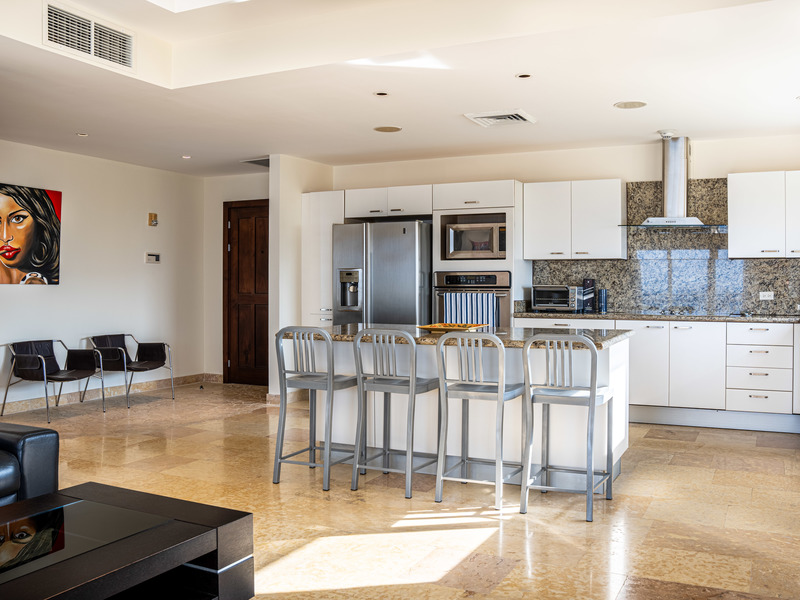 2 bed Condo For Sale in Jaco, Puntarenas - hero 10