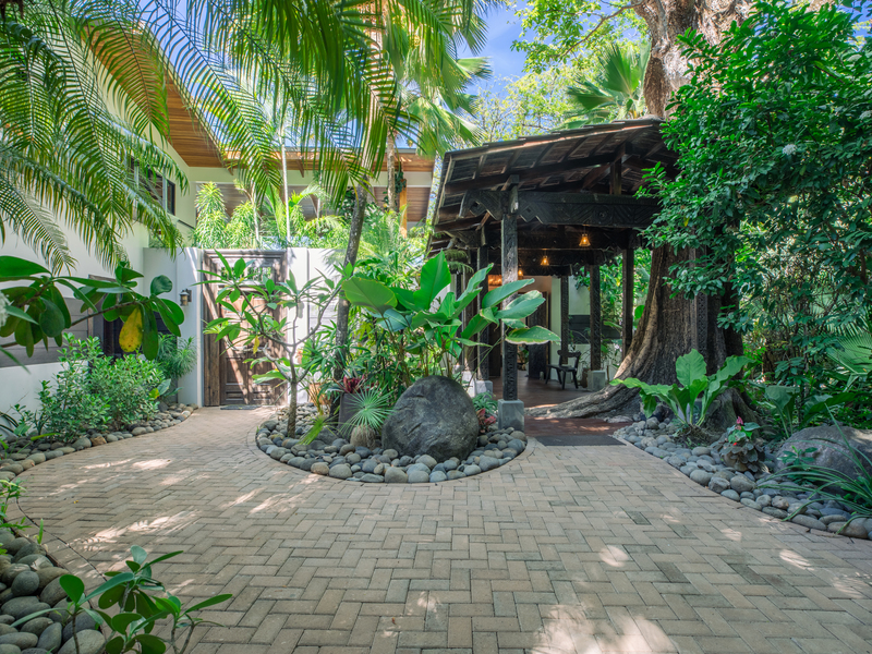 5 bed Single Family Homes For Rent in Playa Guiones, Guanacaste - hero 5
