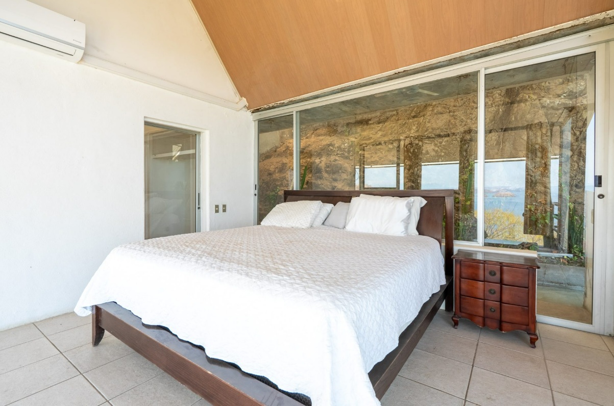 4 bed Single Family Homes For Sale in Ocotal, Guanacaste - thumb 8