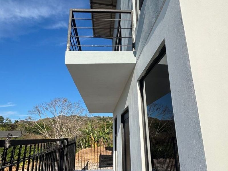 3 bed Single Family Homes For Sale in Atenas, Alajuela - hero 2